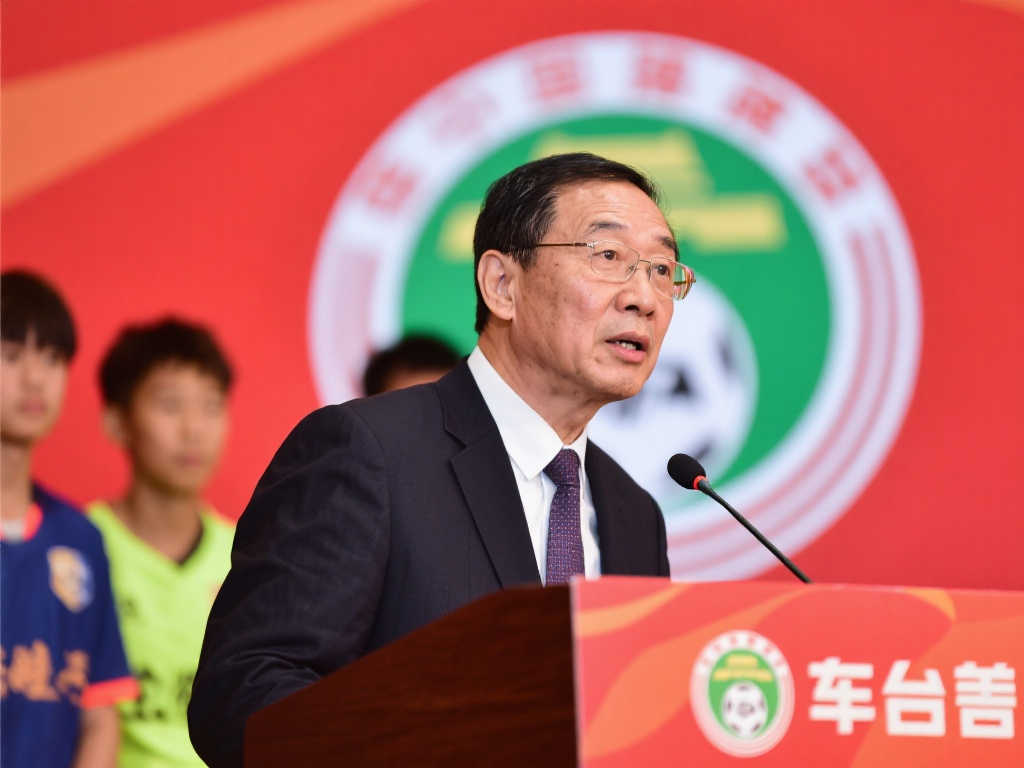 防线上迈出