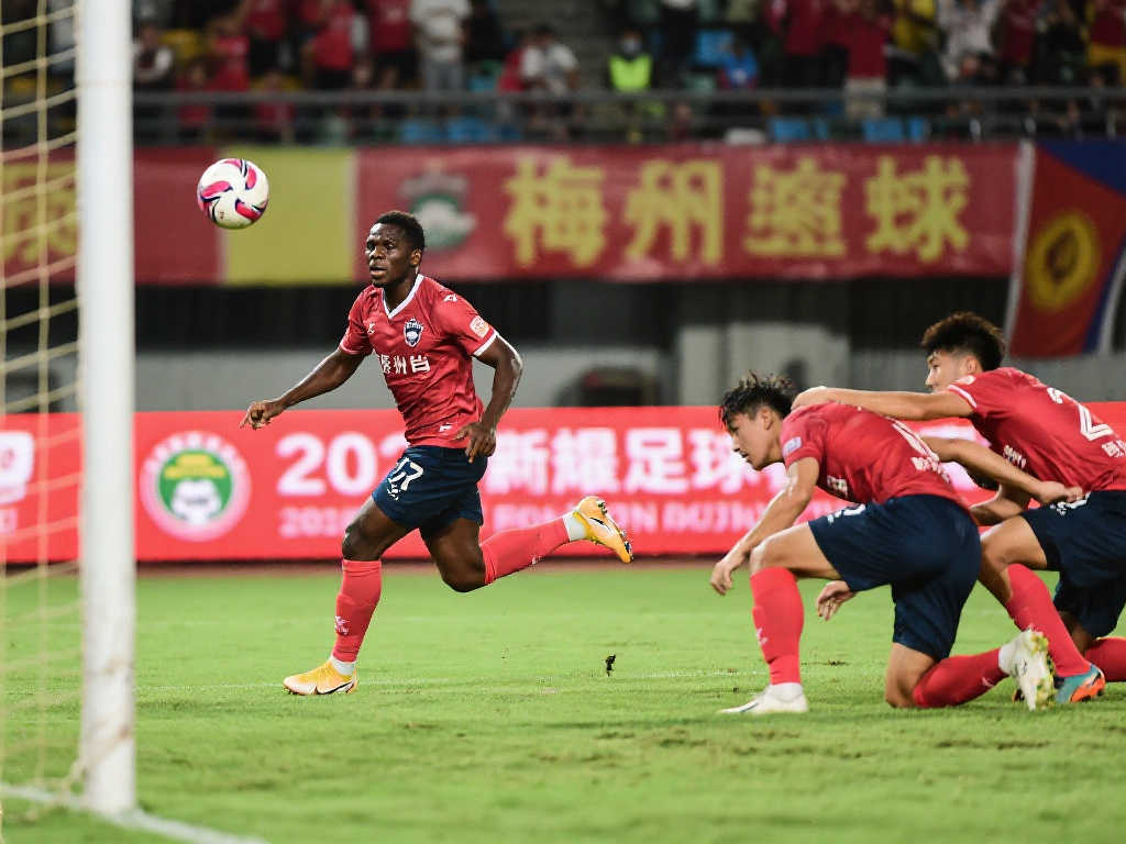 现了全能球 现了全能球